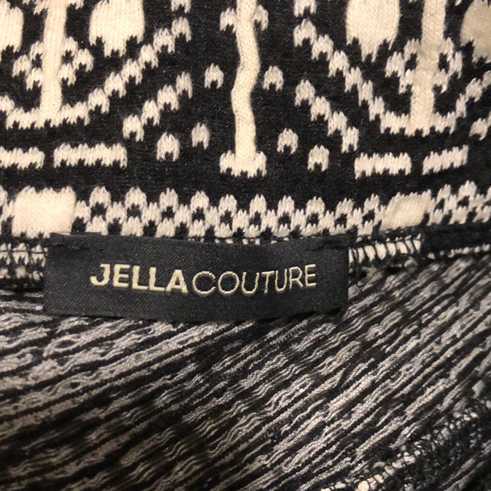 Patterned Skirt - image 4